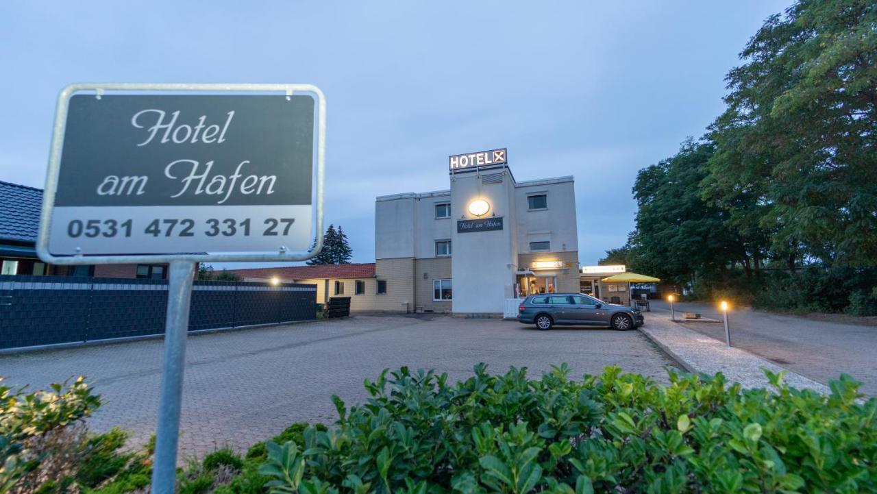 Hotel Am Hafen Braunschweig Exterior photo